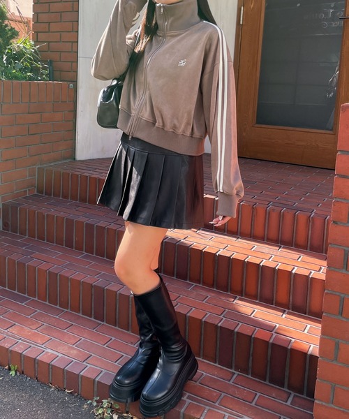 WEGO(ウィゴー)の「WEGO/スエードポンチクロップドトラックジャケット(ブルゾン・レディース・スミクロ/ブラウン/アイボリー・FREE)」の6枚目の写真