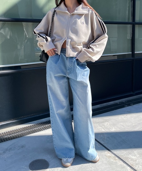 WEGO(ウィゴー)の「WEGO/スエードポンチクロップドトラックジャケット(ブルゾン・レディース・スミクロ/ブラウン/アイボリー・FREE)」の4枚目の写真