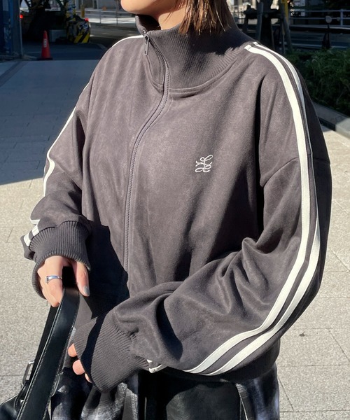 WEGO(ウィゴー)の「WEGO/スエードポンチクロップドトラックジャケット(ブルゾン・レディース・スミクロ/ブラウン/アイボリー・FREE)」の12枚目の写真