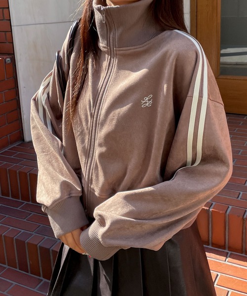 WEGO(ウィゴー)の「WEGO/スエードポンチクロップドトラックジャケット(ブルゾン・レディース・スミクロ/ブラウン/アイボリー・FREE)」の18枚目の写真