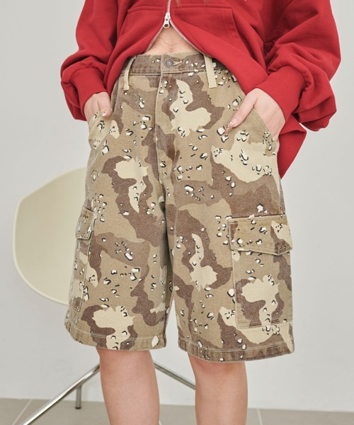 WEGO（ウィゴー）の「WEGO/ヴィンテージウォッシュカーゴハーフパンツ（デニムパンツ・レディース・ブラック/コバルトブルー/ライトインディゴブルー/インディゴブルー/その他1/その他2/ブラック系その他・MEDIUM/SMALL）」の7枚目の写真