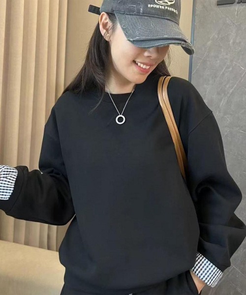 aimoha(アイモハ)の「フェイクレイヤード袖口裏起毛スウェット(スウェット・レディース・オフホワイト/ブラック/ネイビー/ワインレッド・FREE)」の8枚目の写真