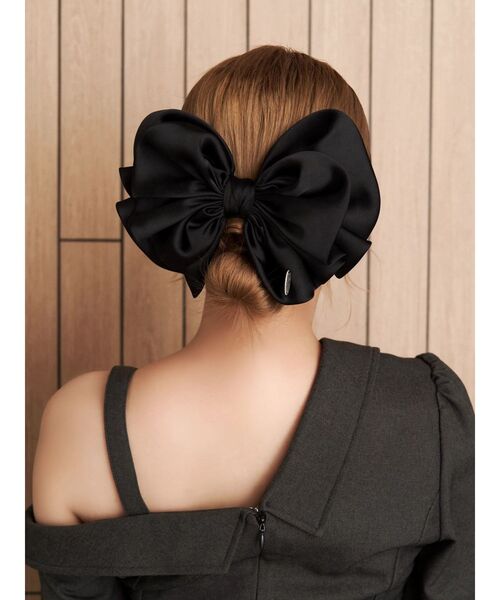 EATME（イートミー）の「ビッグリボンバレッタ（バレッタ/ヘアクリップ・レディース・グレー/ブラック・FREE）」の2枚目の写真