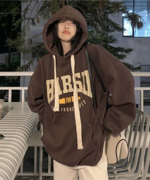 SHEPP(シープ)の「裏起毛 カレッジビッグロゴ パーカー(パーカー・レディース・ホワイト/ブラウン/ブラック・M/L)」の18枚目の写真