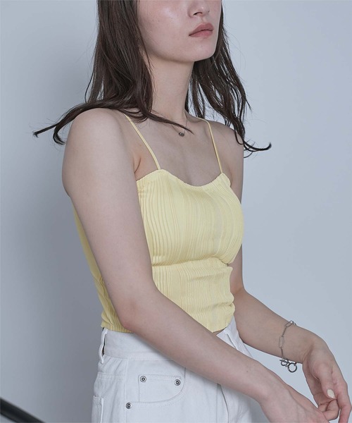 miette(ミエット)の「カップ付きウェーブラインキャミソール(キャミソール・レディース・ピンク/オフホワイト/ライトベージュ/ブラック/イエロー・FREE)」の13枚目の写真