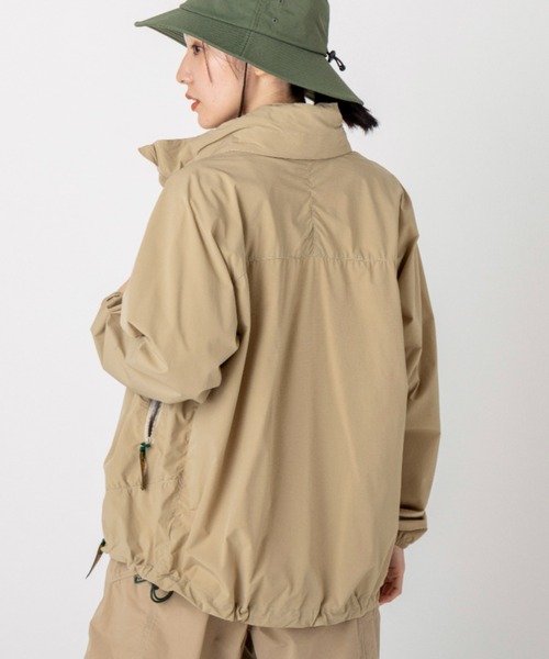 L.L.Bean（エルエルビーン）の「【JAPAN EDITION】セントオールバンズ・ソフト・シェル・ジャケット（ナイロンジャケット・レディース・ネイビー/タン・SMALL/MEDIUM）」の12枚目の写真