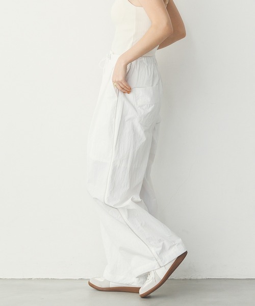 hunch（ハンチ）の「【撥水加工】グログラン タックパンツ（その他パンツ・レディース・ベージュ/ホワイト/ダークネイビー・FREE）」の5枚目の写真