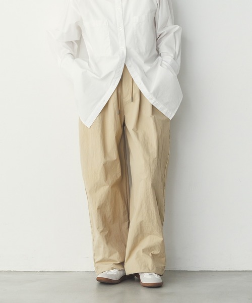 hunch（ハンチ）の「【撥水加工】グログラン タックパンツ（その他パンツ・レディース・ベージュ/ホワイト/ダークネイビー・FREE）」の17枚目の写真