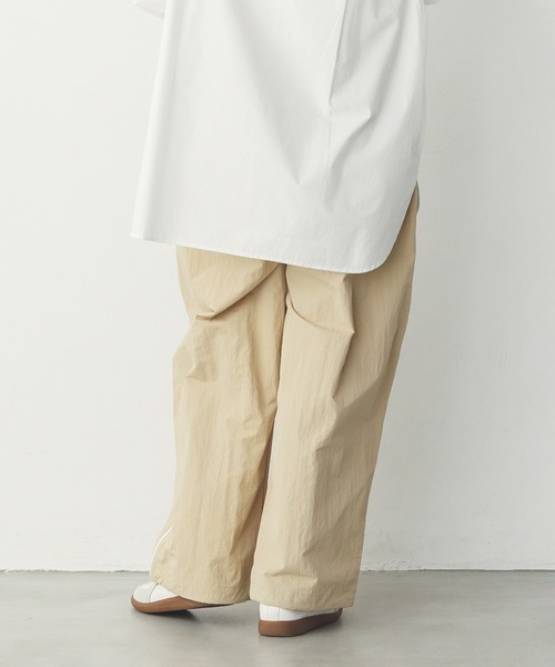 hunch（ハンチ）の「【撥水加工】グログラン タックパンツ（その他パンツ・レディース・ベージュ/ホワイト/ダークネイビー・FREE）」の19枚目の写真