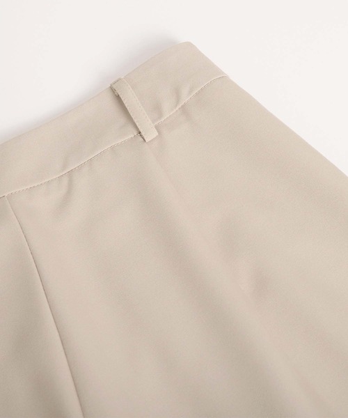 aimoha(アイモハ)の「ワイドシルエットタックパンツ(スラックス・レディース・ベージュ/グレー/ブラック・SMALL/MEDIUM/LARGE)」の21枚目の写真
