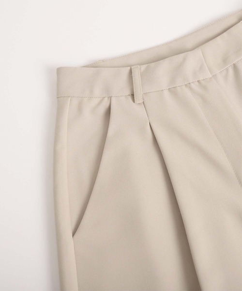 aimoha(アイモハ)の「ワイドシルエットタックパンツ(スラックス・レディース・ベージュ/グレー/ブラック・SMALL/MEDIUM/LARGE)」の22枚目の写真