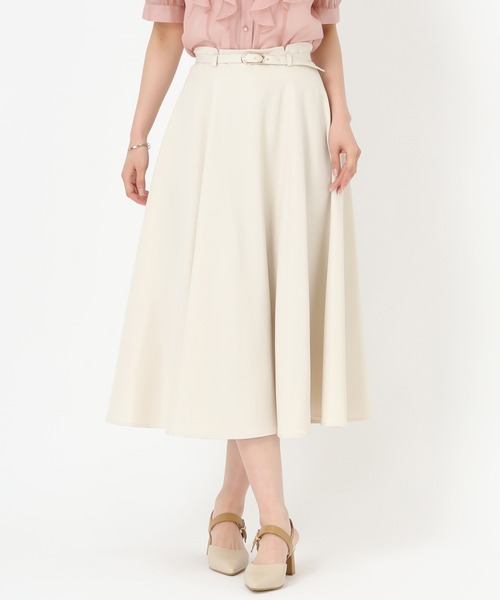 MISCH MASCH（ミッシュマッシュ）の「2025春夏新作 ラウンドカットフレアスカート（スカート・レディース・ベージュ/ネイビー/ピンク/ブルー・S/M）」の2枚目の写真