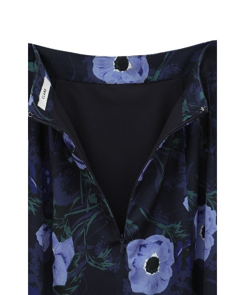 CLANE(クラネ)の「SCARF FLOWER MERMAID SKIRT(スカート・レディース・アイボリー/ネイビー・0/1/2)」の15枚目の写真