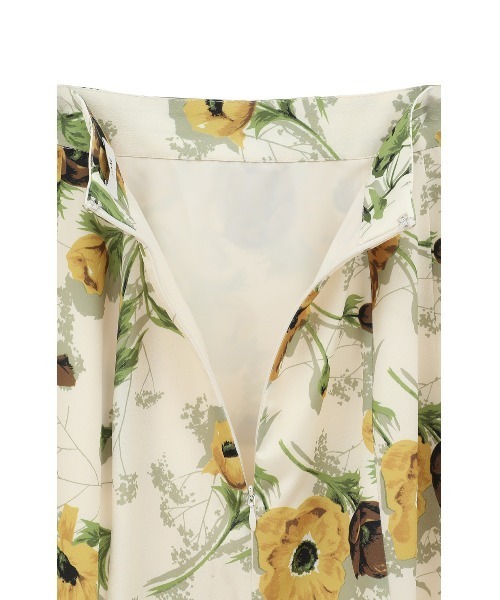 CLANE(クラネ)の「SCARF FLOWER MERMAID SKIRT(スカート・レディース・アイボリー/ネイビー・0/1/2)」の22枚目の写真