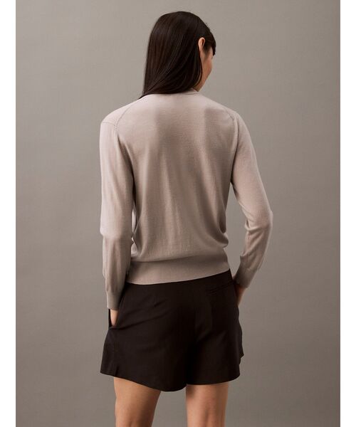 Calvin Klein(カルバン・クライン)の「テックメリノ カーディガン(カーディガン/ボレロ・レディース・アッシュグレー/ブラック/セージグリーン・S/M/XS)」の10枚目の写真