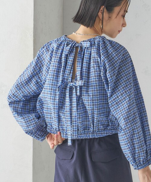 SHIPS（シップス）の「〈手洗い可能〉DEVEAUX サッカー チェック リボン ブラウス（シャツ/ブラウス・レディース・オレンジ系/ブルー・ONE SIZE）」の2枚目の写真