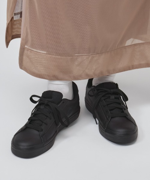 PUMA(プーマ)の「プーマ PUMA プーマ V コート バルク EB(スニーカー・メンズ・ブラック×ブラック・23.0cm/23.5cm/24.0cm/24.5cm/25.0cm/25.5cm/26.0cm/26.5cm/27.0cm/27.5cm/28.0cm)」の4枚目の写真