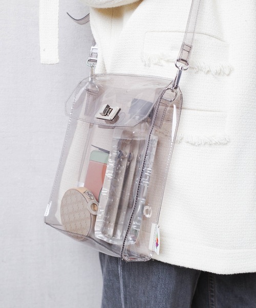 FRUIT OF THE LOOM(フルーツオブザルーム)の「FRUIT OF THE LOOM / FTL VINYL SHOULDER BAG & STICKER SEAL SET / 80921000(ショルダーバッグ・レディース・ブラック/ミント/ブラウン/オレンジ・ONESIZE)」の2枚目の写真