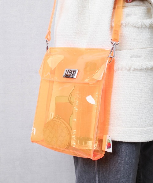 FRUIT OF THE LOOM(フルーツオブザルーム)の「FRUIT OF THE LOOM / FTL VINYL SHOULDER BAG & STICKER SEAL SET / 80921000(ショルダーバッグ・レディース・ブラック/ミント/ブラウン/オレンジ・ONESIZE)」の9枚目の写真