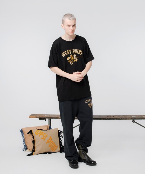 BOW WOW(バウワウ)の「WEST POINT SWEATPANTS(スウェットパンツ・メンズ・ブラック・L/XL)」の2枚目の写真