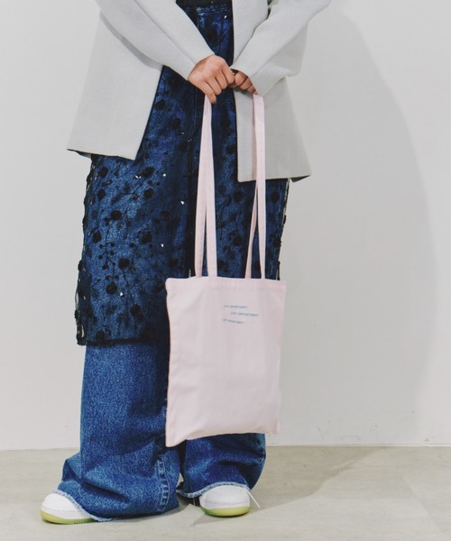 3.401 DEPARTMENT(サントヨンマルイチデパートメント)の「3.401 DEPT 刺繍ロゴトート(トートバッグ・レディース・レッド/ブラック/ライトブルー/ピンク・FREE)」の18枚目の写真