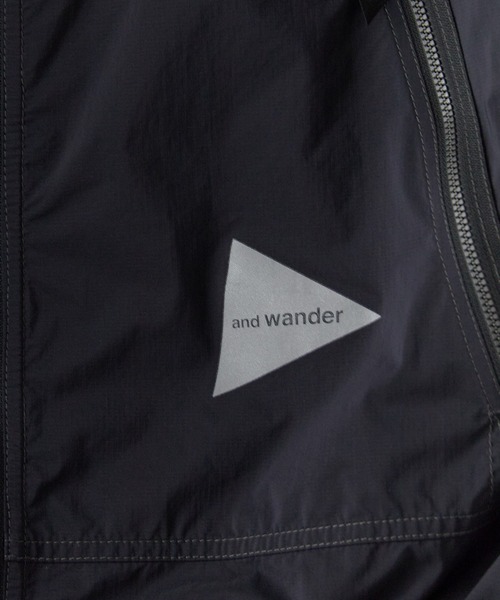 and wander(アンドワンダー)の「and wander/アンドワンダー PERTE ブルゾン(ブルゾン・メンズ・ブラック・XL/L/M)」の13枚目の写真