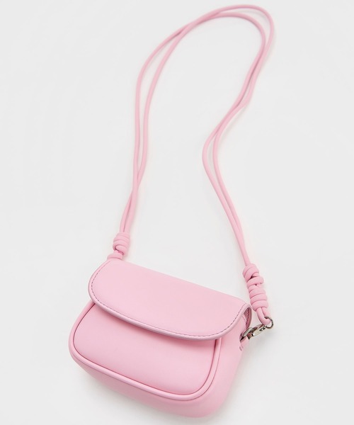 CHARLES & KEITH(チャールズ & キース)の「Sammie サミー ノットストラップリスレット(ポーチ・レディース・ピンク系その他5/ライトイエロー/ブルーグラス・XXS)」の6枚目の写真