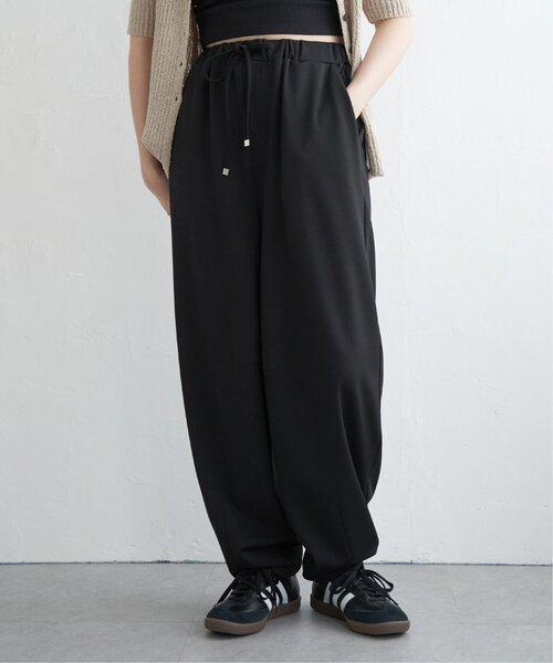 VENCEEXCHANGE（ヴァンスエクスチェンジ）の「ポンチカーブパンツ（その他パンツ・レディース・チャコール/ブラック/アイボリー・FREE）」の3枚目の写真