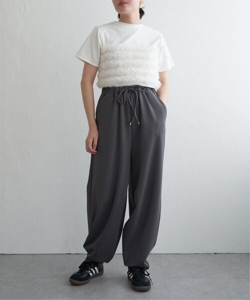 VENCEEXCHANGE（ヴァンスエクスチェンジ）の「ポンチカーブパンツ（その他パンツ・レディース・チャコール/ブラック/アイボリー・FREE）」の16枚目の写真