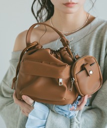 VANNIE U（ヴァニーユー）の「アウトポケット巾着ショルダーバッグ/ミニポーチ付き（ショルダーバッグ）」