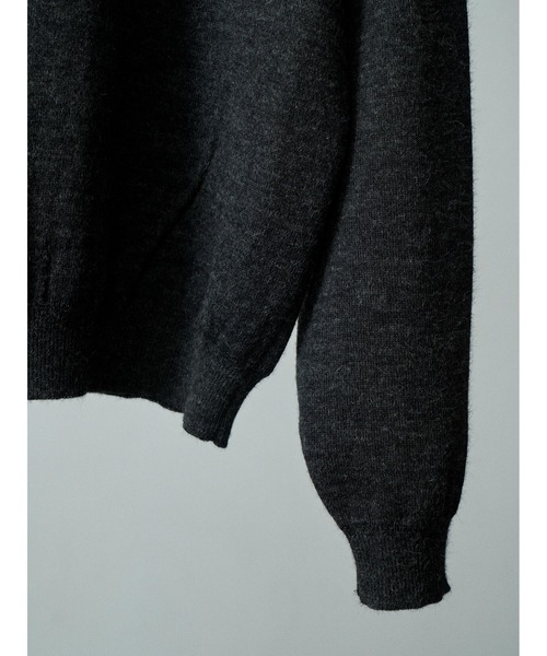 benine9(ビーナイン)の「benine 9 Alpaca Bonded Knit Polo Shirt (BN0225-303)(シャツ/ブラウス・メンズ・ブラウン/グレー・SMALL/MEDIUM/LARGE)」の5枚目の写真