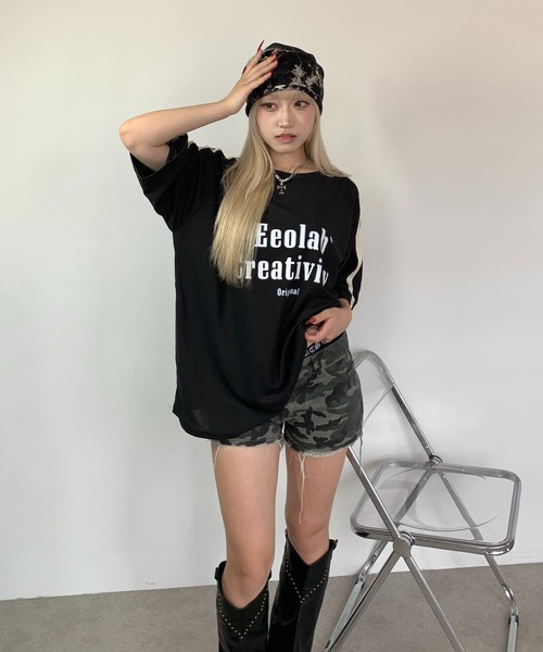 link lot(リンクロット)の「サイドラインフロントロゴビッグTシャツ 男女兼用 ラグランスリーブ(Tシャツ/カットソー・メンズ・ブラック/アイボリー・M/L)」の14枚目の写真