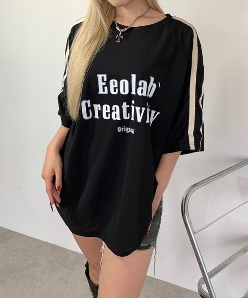 link lot(リンクロット)の「サイドラインフロントロゴビッグTシャツ 男女兼用 ラグランスリーブ(Tシャツ/カットソー・メンズ・ブラック/アイボリー・M/L)」の13枚目の写真