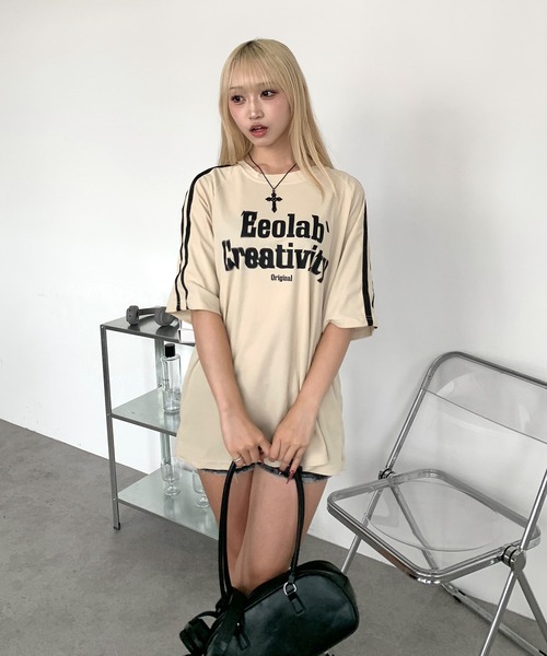link lot(リンクロット)の「サイドラインフロントロゴビッグTシャツ 男女兼用 ラグランスリーブ(Tシャツ/カットソー・メンズ・ブラック/アイボリー・M/L)」の10枚目の写真
