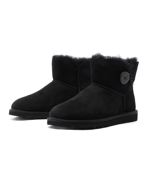 UGG(アグ)の「UGG/アグ MINI BAILEY BUTTON (ブーツ・レディース・グレー/ブラック/ブラウン系その他・8/6/7)」の1枚目の写真
