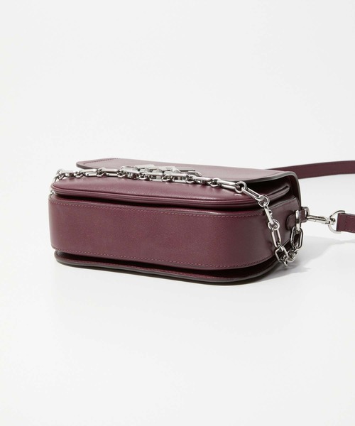 MICHAEL KORS(マイケルコース)の「MICHAEL KORS Parker Medium Leather Shoulder Bag マイケルコース パーカー ミディアム レザーショルダーバッグ(ショルダーバッグ・レディース・バーガンディー・FREE)」の4枚目の写真