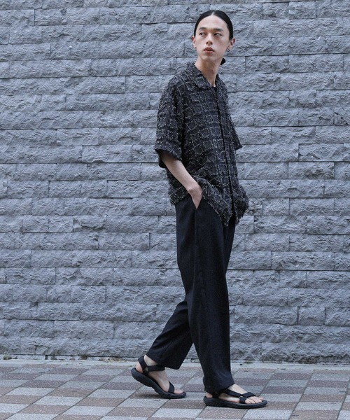 MDR（エムディアール）の「『イージーテーパードパンツ』（チノパンツ・メンズ・グレイッシュベージュ/ブラック・M/L）」の7枚目の写真