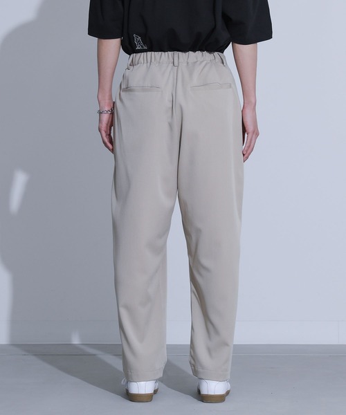 MDR（エムディアール）の「『イージーテーパードパンツ』（チノパンツ・メンズ・グレイッシュベージュ/ブラック・M/L）」の19枚目の写真