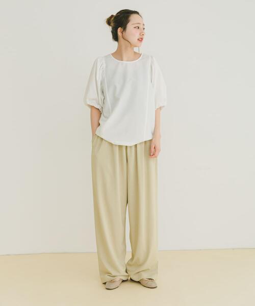 ITEMS URBANRESEARCH(アイテムズ アーバンリサーチ)の「サッカーボリュームスリーブプルオーバー(シャツ/ブラウス・レディース・ホワイト/ベージュ/ネイビー・FREE)」の19枚目の写真