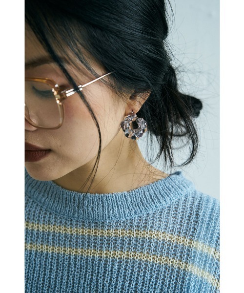 marjour（マージュール）の「CLEAR PIERCE（ピアス（両耳用）・レディース・クリア/グレー・FREE）」の2枚目の写真