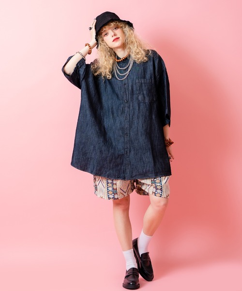 a.p.o.v.(エーピーオービー)の「a.p.o.v. 無加工デニムオーバーサイズシャツ(シャツ/ブラウス・メンズ・ブラック/ネイビー・ONESIZE)」の6枚目の写真