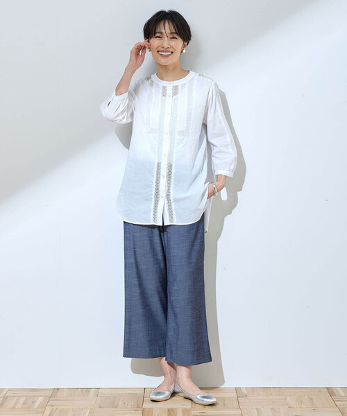 DECOY SINCE 1981（デコイシンスイチキュウハチイチ）の「レース刺しゅうブラウス（シャツ/ブラウス・レディース・ホワイト/ネイビー/サックスブルー・9号/11号/13号）」の10枚目の写真