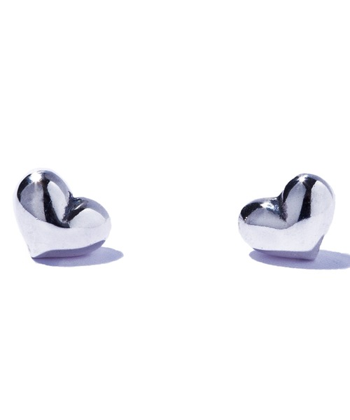 quip queint(クイップクエイント)の「【quip queint】chunky heart stud pirce/チャンキー ハート スタッド ピアス(ピアス(両耳用)・レディース・シルバー・FREE)」の2枚目の写真