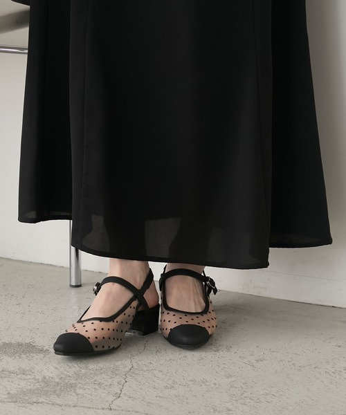 forksy.(フォルクシー)の「【forksy.】【オケージョン対応】シアードット柄ポインテッドトゥシアーパンプス(パンプス・レディース・ブラック/アイボリー・L/M)」の16枚目の写真