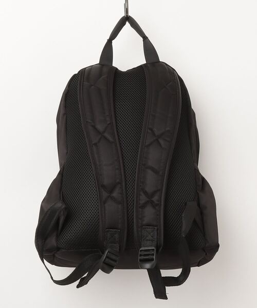 HUNTER（ハンター）の「【HUNTER / ハンター】Original Nylon Small Backpack / ナイロンクラシックバックパック 16L（バックパック/リュック・レディース・ブラック・FREE）」の17枚目の写真