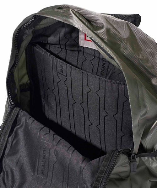 HUNTER（ハンター）の「【HUNTER / ハンター】Original Nylon Small Backpack / ナイロンクラシックバックパック 16L（バックパック/リュック・レディース・ブラック・FREE）」の12枚目の写真