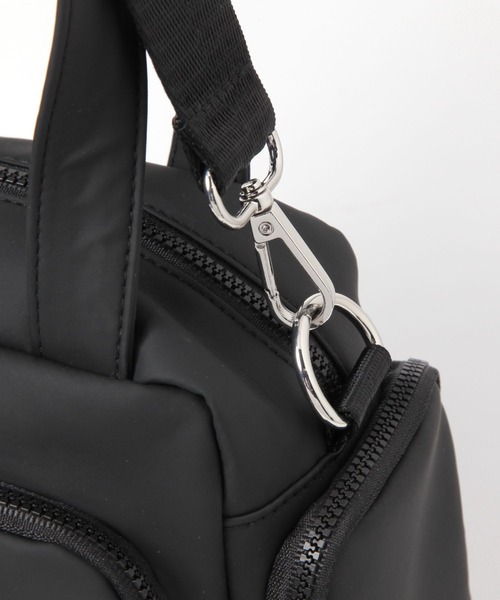 LAKOLE(ラコレ)の「マルチポケットミニショルダーバッグ / 496939(ショルダーバッグ・レディース・ブラック/オフホワイト/ブルー・FREE)」の9枚目の写真