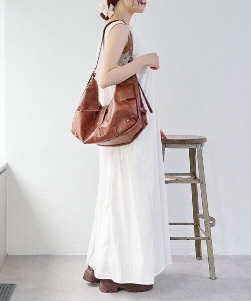 w closet（ダブルクローゼット）の「【前後2WAY/3色展開】ノースリリボンワンピース（ワンピース・レディース・イエロー/オフホワイト/ブラック・FREE）」の5枚目の写真