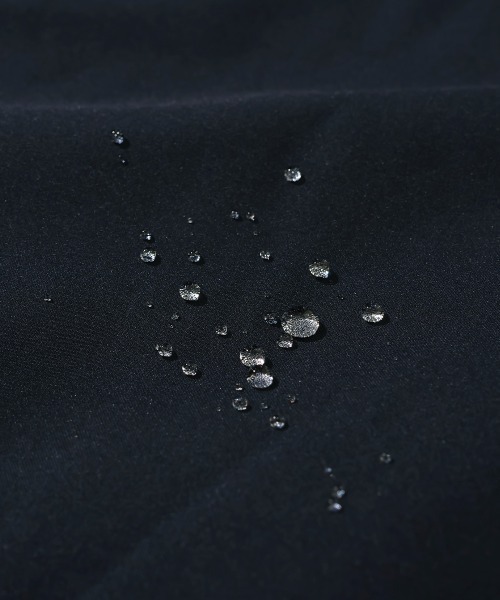 KRIFF MAYER Kid's Collection(クリフメイヤーキッズコレクション)の「【撥水・耐風・フードがしまえる】切替撥水ジャケット(ナイロンジャケット・キッズ・カーキ/ベージュ/ネイビー/サックスブルー・170/150/140/130/120/160)」の6枚目の写真