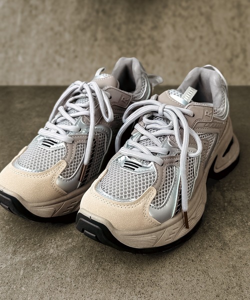 MAISON SELECT（メゾンセレクト）の「6D8  厚底 ダッドスニーカー（スニーカー・レディース・グレー/ネイビー・36/38/40）」の5枚目の写真